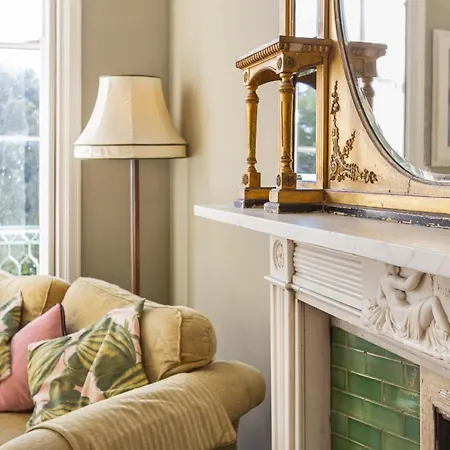 The Ritz 2 Bedroom Serviced By Altoluxoexperience Short Lets & Serviced With Free Wifi Apartment *