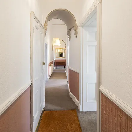 The Ritz 2 Bedroom Serviced By Altoluxoexperience Short Lets & Serviced With Free Wifi