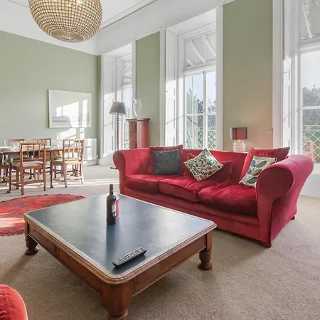 Apartment The Ritz 2 Bedroom Serviced By Altoluxoexperience Short Lets & Serviced With Free Wifi Bristol
