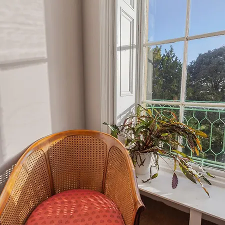 The Ritz 2 Bedroom Serviced By Altoluxoexperience Short Lets & Serviced With Free Wifi Apartment