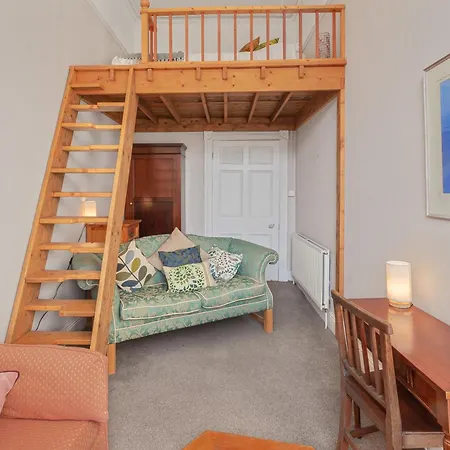 The Ritz 2 Bedroom Serviced By Altoluxoexperience Short Lets & Serviced With Free Wifi Bristol