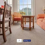 The Ritz 2 Bedroom Serviced By Altoluxoexperience Short Lets & Serviced With Free Wifi * Бристоль
