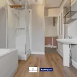 The Ritz 2 Bedroom Serviced By Altoluxoexperience Short Lets & Serviced With Free Wifi Апартаменти Бристоль