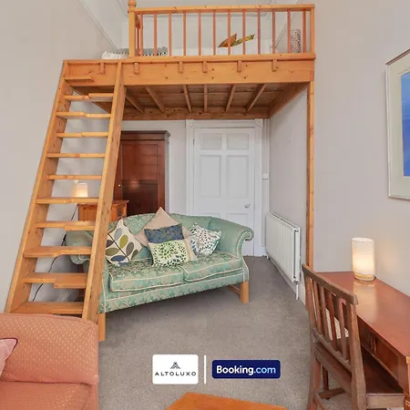 The Ritz 2 Bedroom Serviced By Altoluxoexperience Short Lets & Serviced With Free Wifi Apartamento