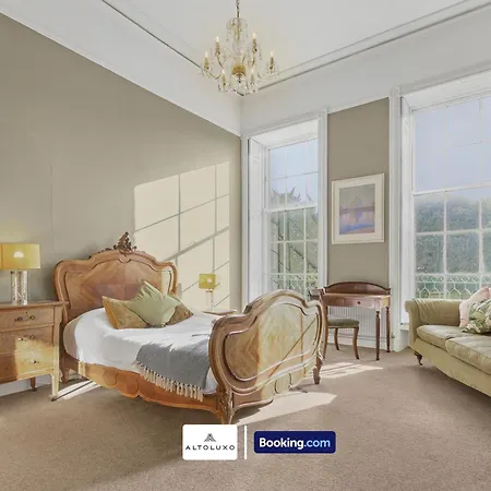 Apartment The Ritz 2 Bedroom Serviced By Altoluxoexperience Short Lets & Serviced With Free Wifi Bristol