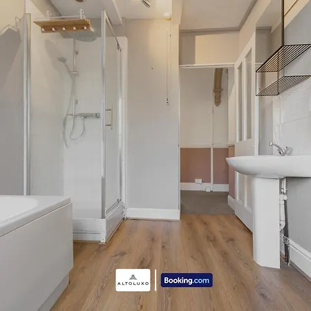 The Ritz 2 Bedroom Serviced By Altoluxoexperience Short Lets & Serviced With Free Wifi Apartmán Bristol