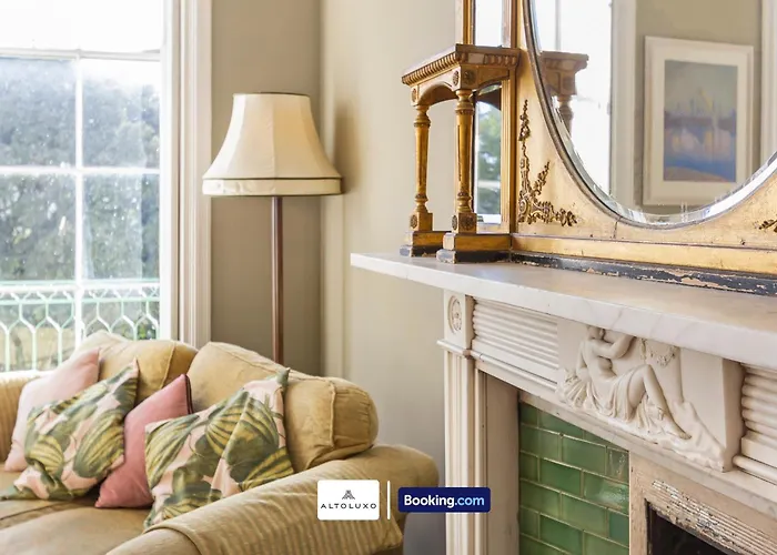 Apartman The Ritz 2 Bedroom Serviced By Altoluxoexperience Short Lets & Serviced With Free Wifi