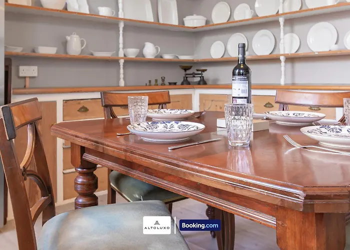 Apartman The Ritz 2 Bedroom Serviced By Altoluxoexperience Short Lets & Serviced With Free Wifi