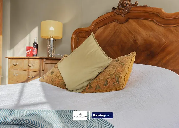 The Ritz 2 Bedroom Serviced By Altoluxoexperience Short Lets & Serviced With Free Wifi Bristol